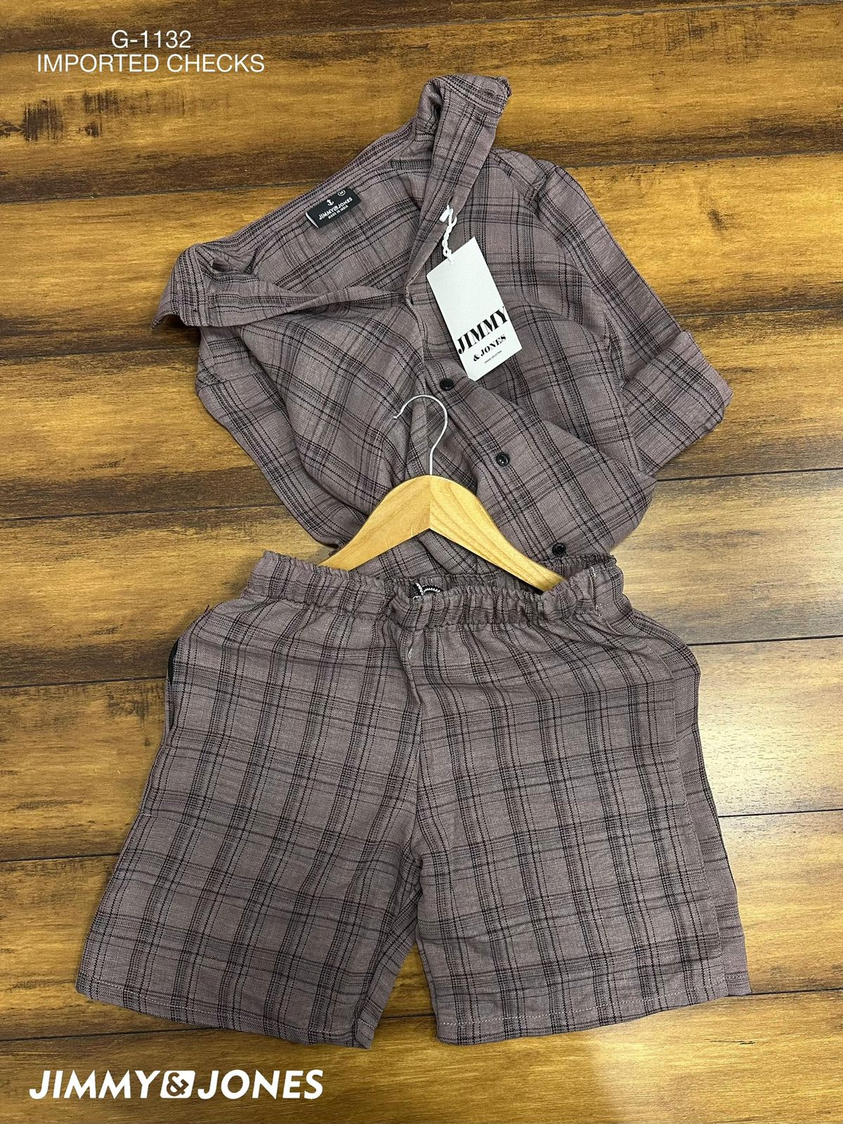 Jimmy & Jones G-1132 Imported Checks cord Set.