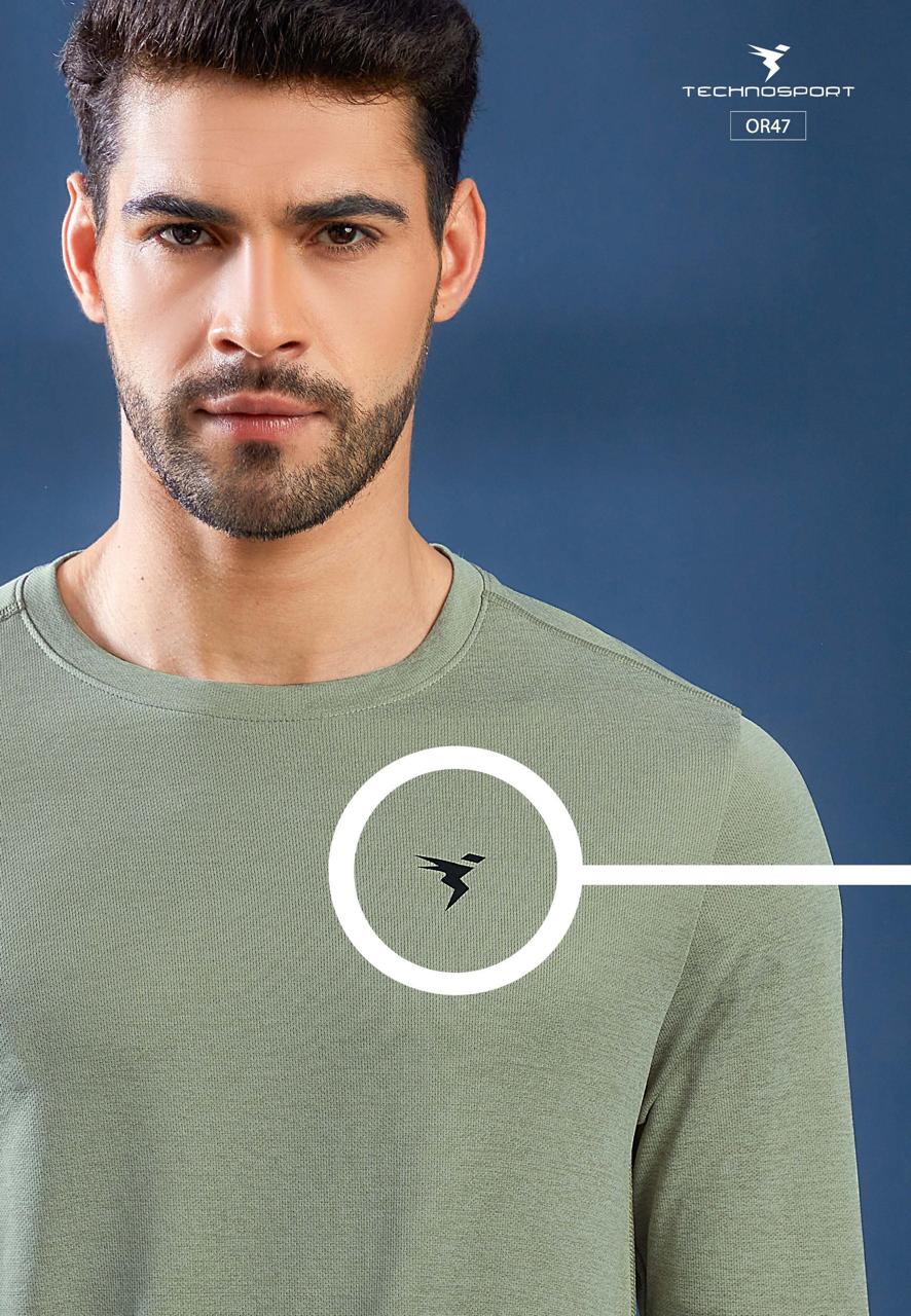 Men Heathered Slim Fit Crew-Neck T-Shirt