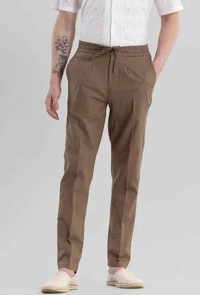 Men’s Linen Blend Trousers.